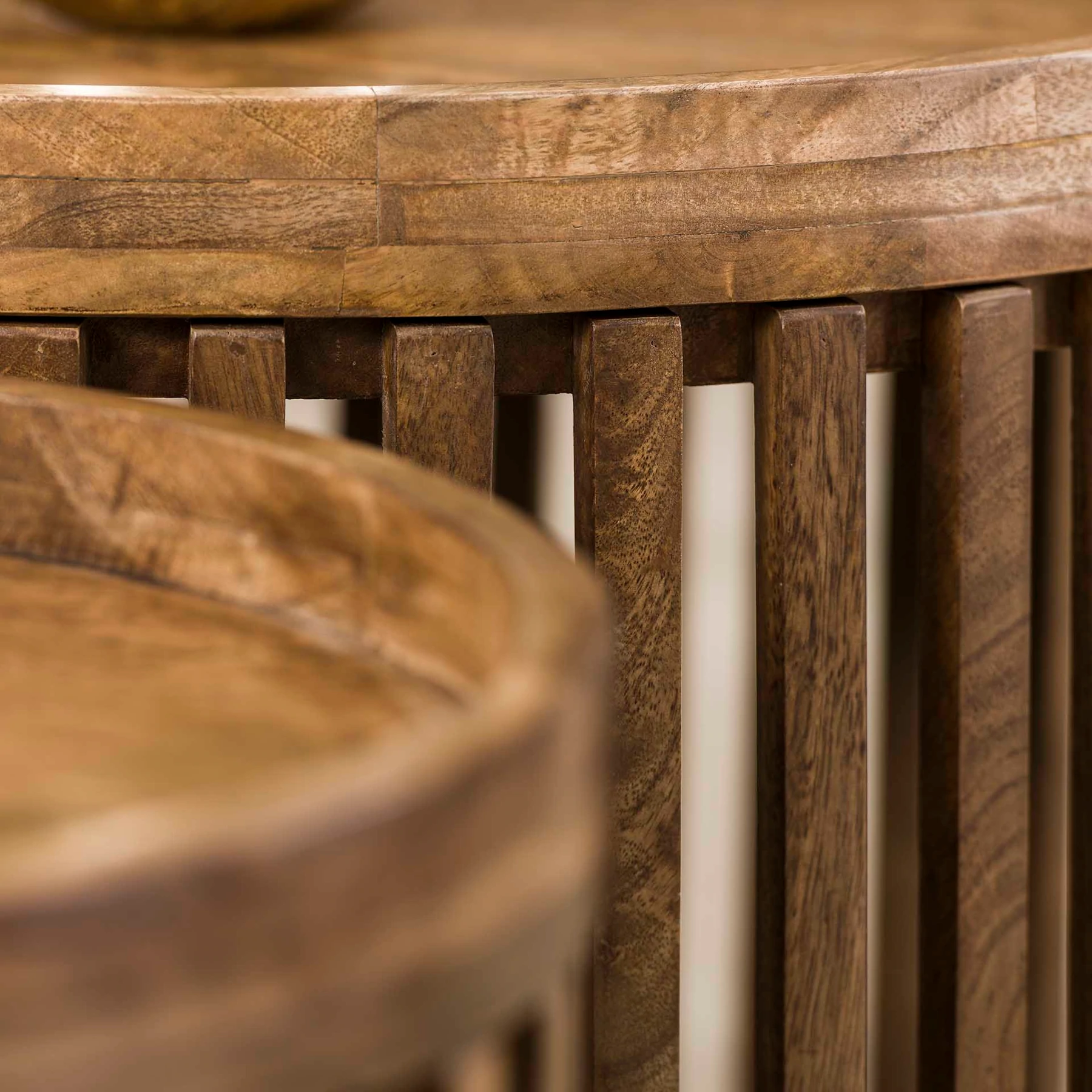 Couchtisch_Set_Tulm_Mangoholz_Tischplatten_lose_Home-Designs_Modern_Design_Rund Couchtisch 2er Set Rund TULUM Lamellen Design Mango Massivholz