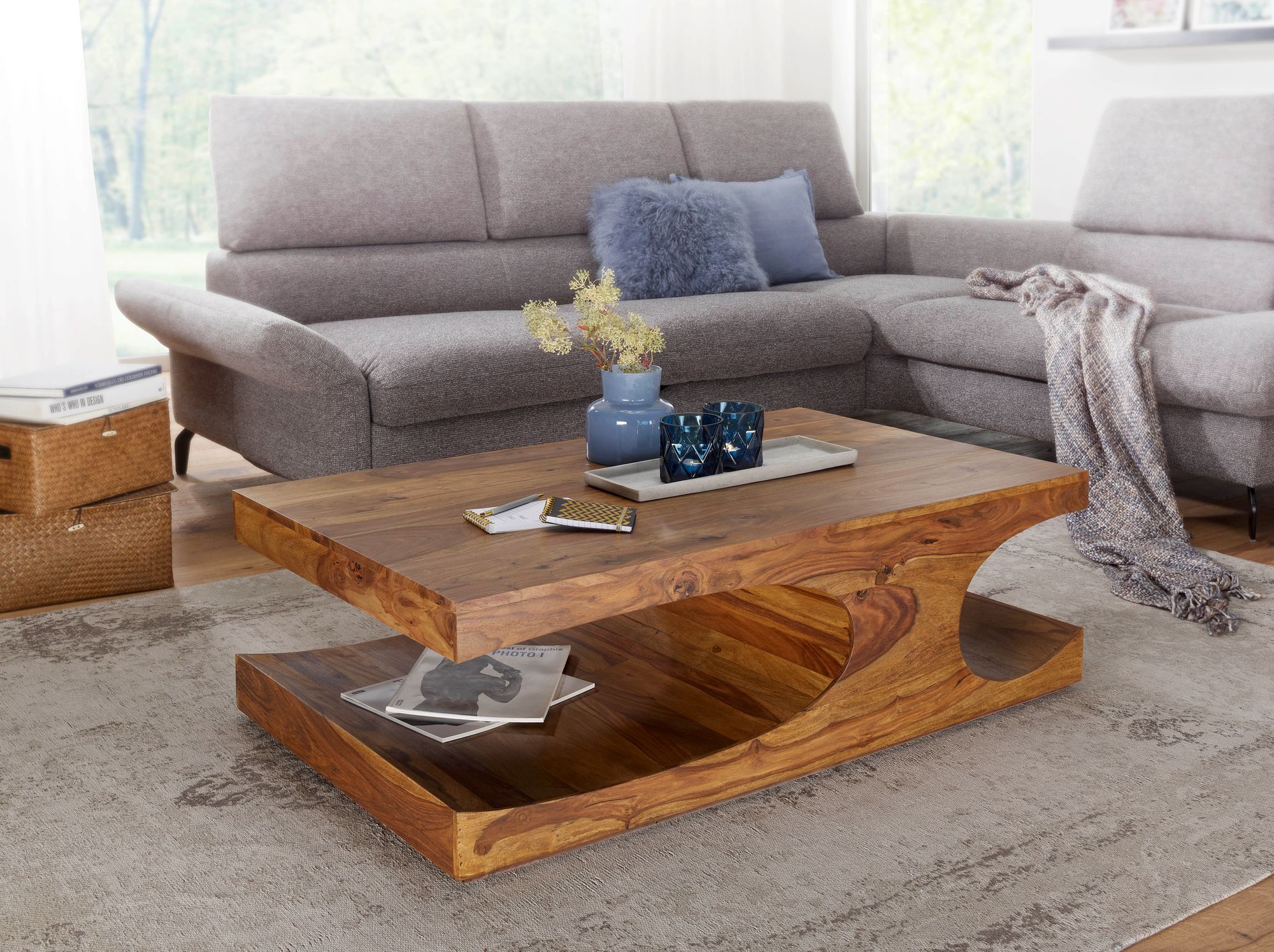 38523-WOHNLING-Couchtisch-BOHA-Massiv-Holz-Sheesh_1.jpg