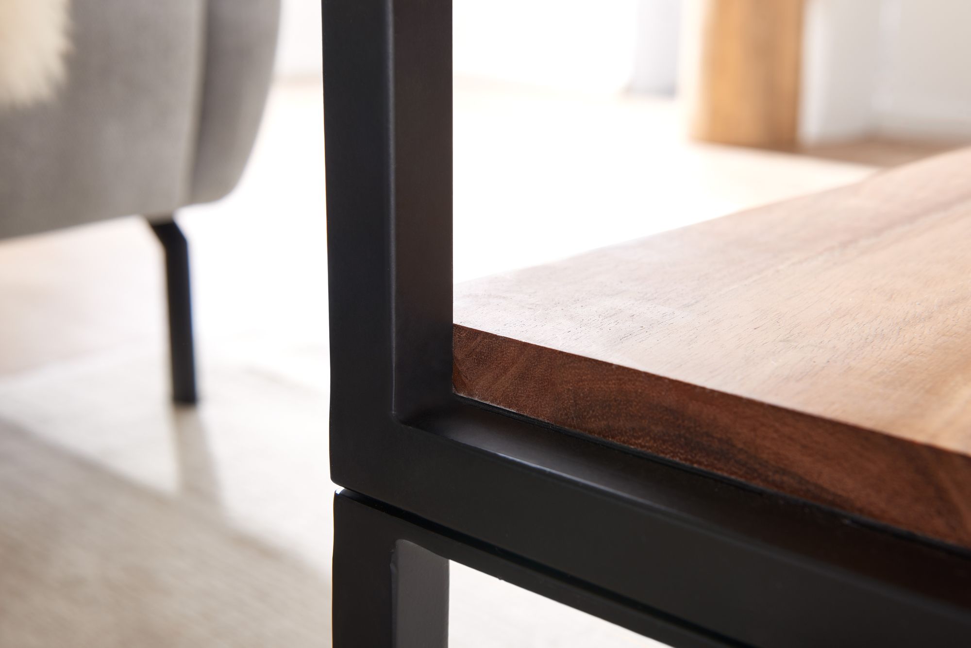60561-Wohnling-Couchtisch-Akazie-110-x-60-x-40-cm-WL6-365-WL6-365.jpg