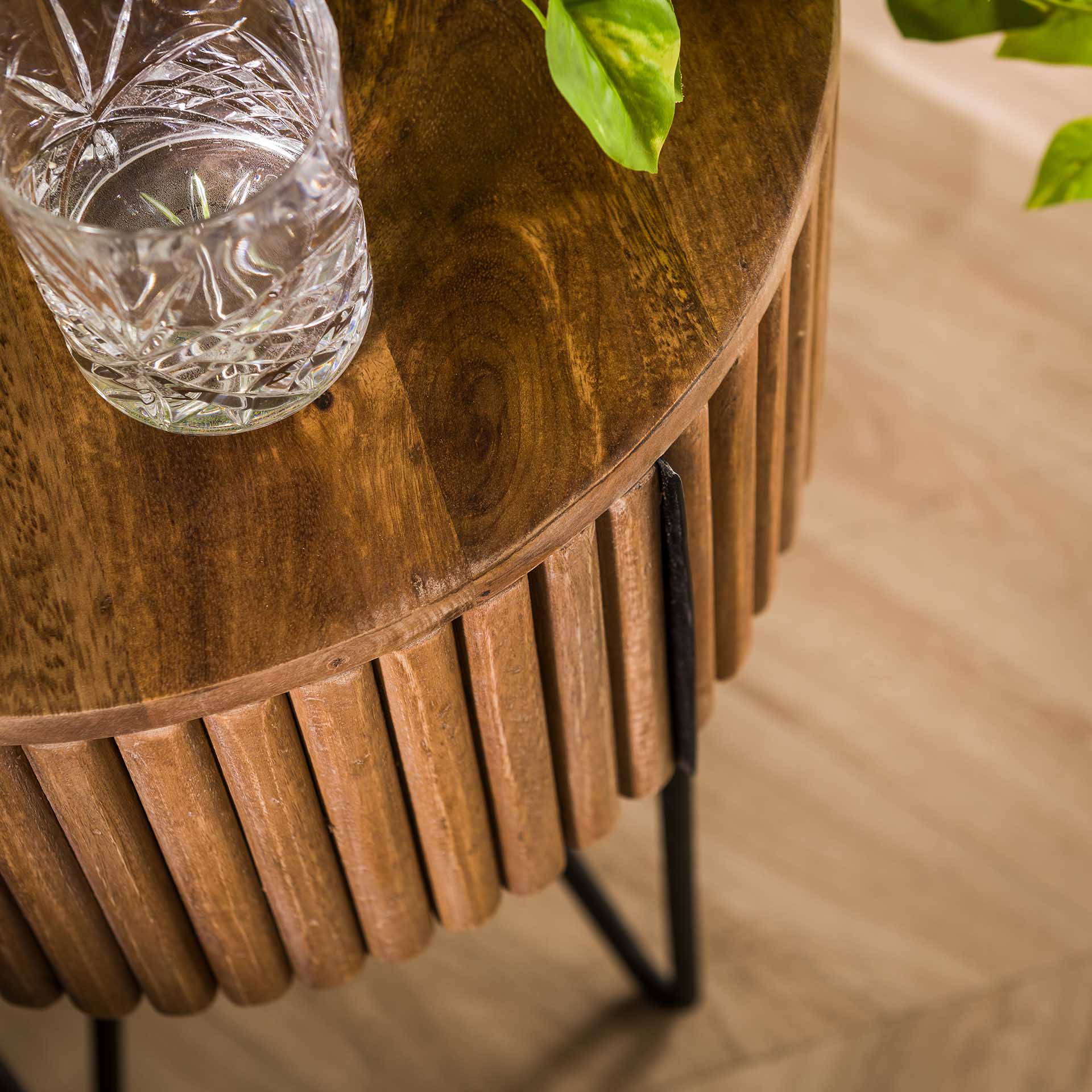 Nachttisch Tulum 40 cm Rund mit schublade in Mangoholz
