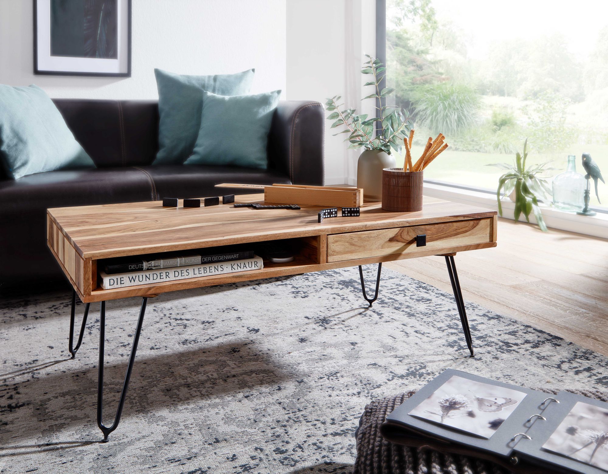 38516-WOHNLING-Couchtisch-BAGLI-Massiv-Holz-Akazie-120-cm-breit-Wohnzimmer-Tisch-Design-Metallbeine-Landhaus-Stil-Beistelltisch-Wohnzimmermoebel--Massivholzmoebel--orientalisch--niedrig_5.jpg