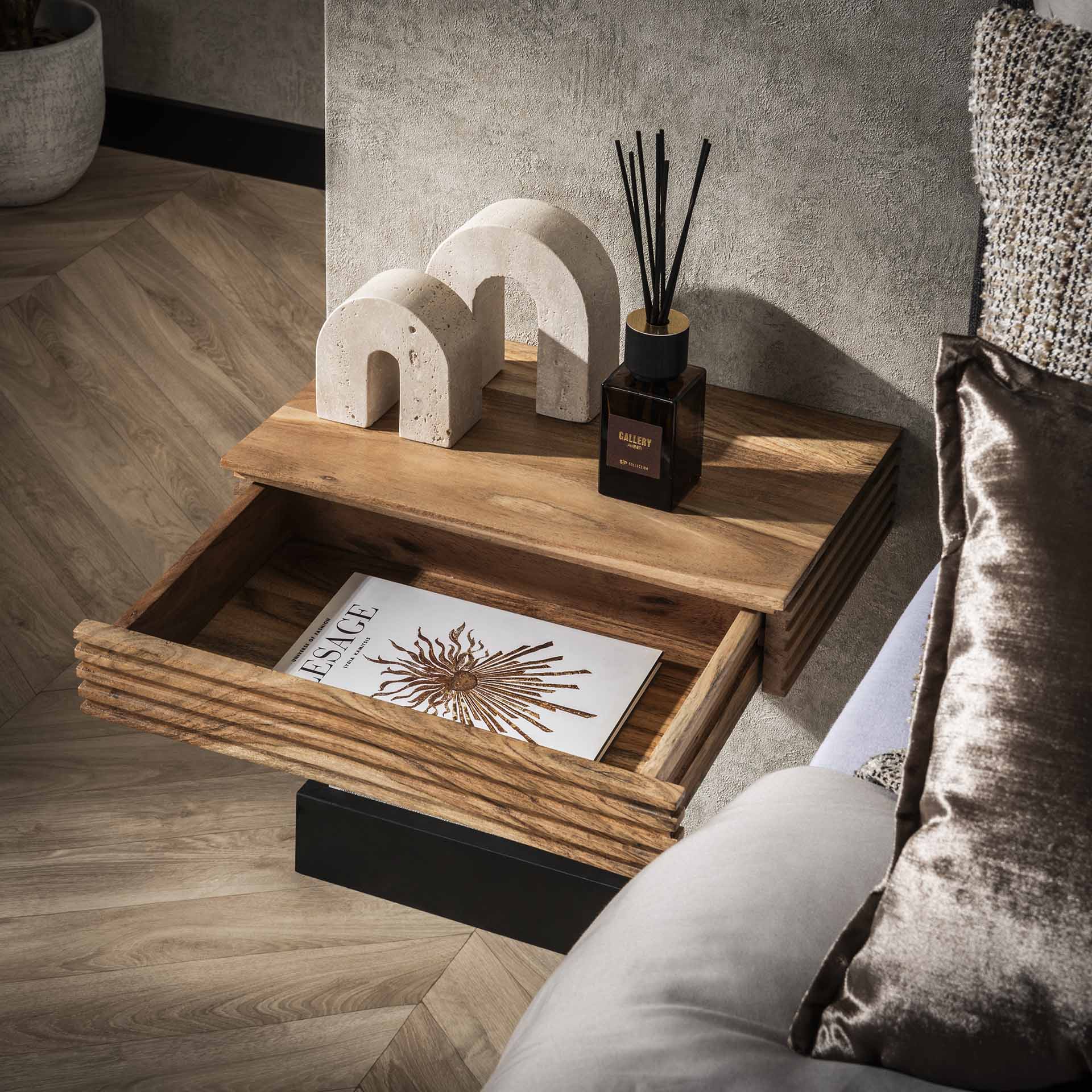 Home Designs Nachttisch 'Layer L' – 40 cm Breite für stilvolle Funktionalität