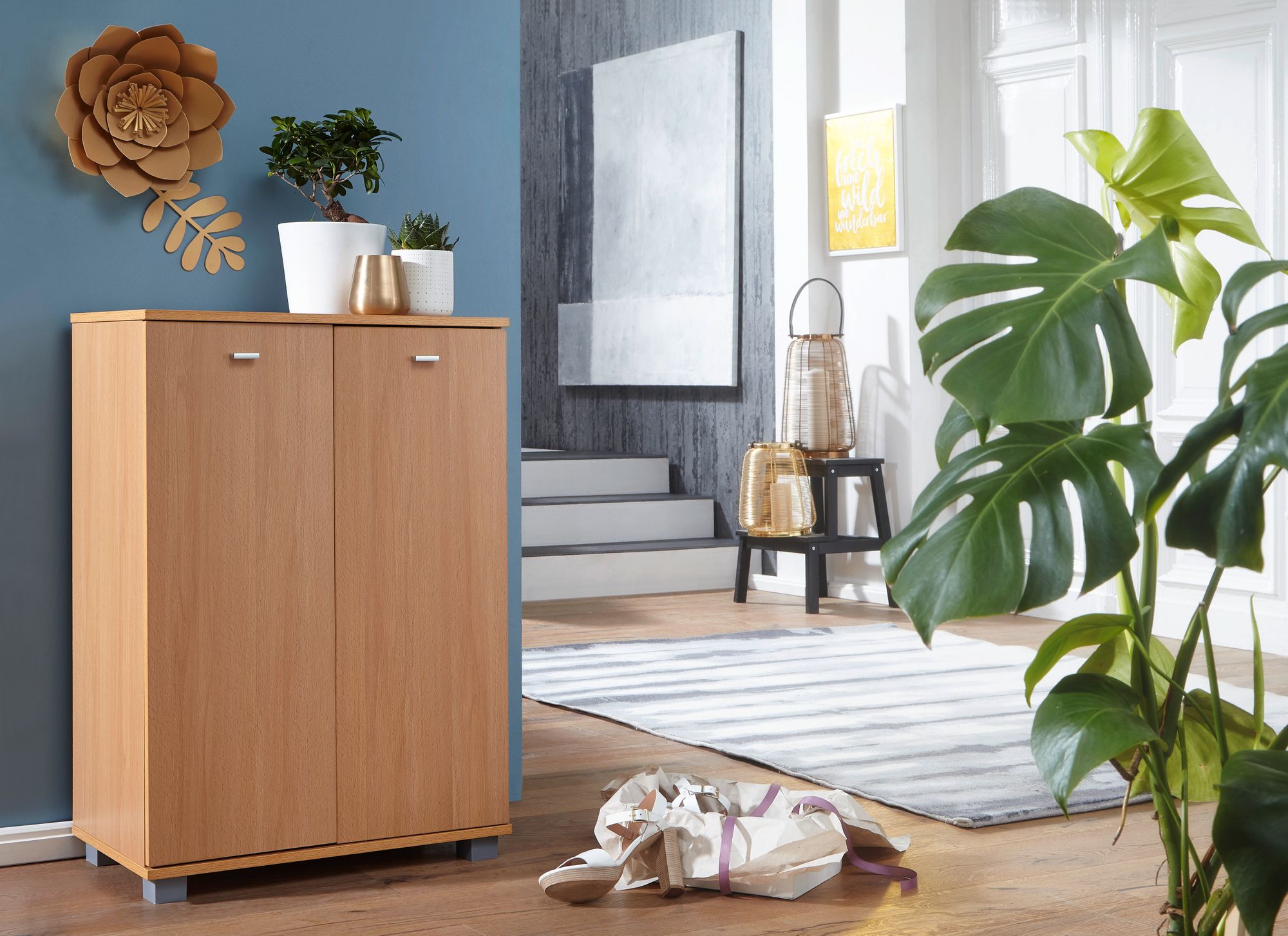 38334-WOHNLING-Design-Schuhschrank-TAJA-modern-Holz-Buche-12-Paar-Schuhe-4-Faecher-2-Tueren---Schuhregal-60-x-90-x-35-cm-platzsparend---Schuhkommode-Flurschrank-mit-Ablage--60-cm-flur-k_2.jpg