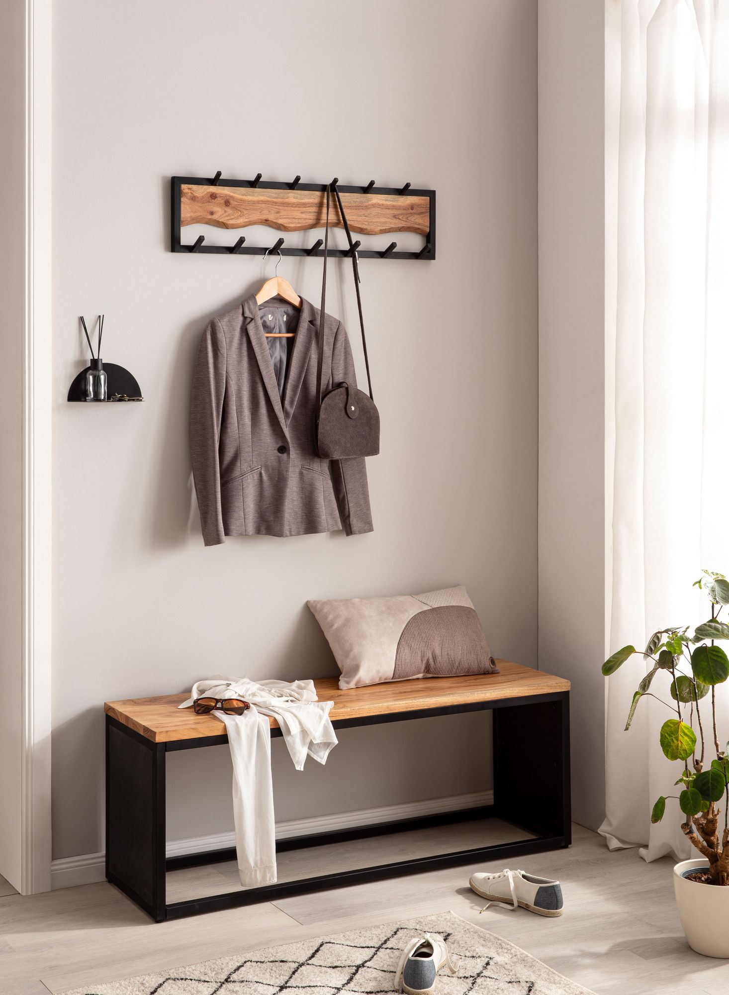 88188-WOHNLING-Wandgarderobe-80x8x22-cm-Schwarz---Akazie-WL6-769-WL6-769_2.jpg