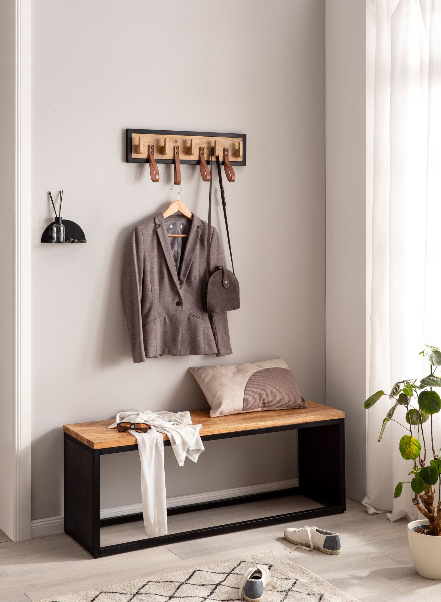 88229-WOHNLING-Wandgarderobe-60x6x15-cm-Mango-Massivholz--WL6-786-WL6-786_4.jpg