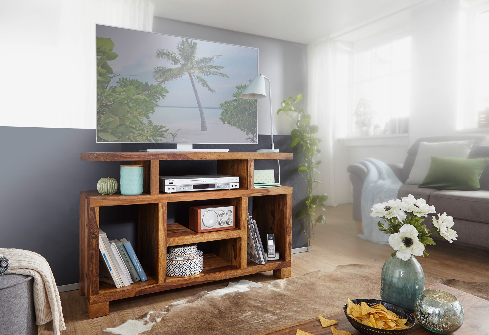 31312-WOHNLING-Sideboard-MUMBAI-Sheesham-Massivholz-115-x-76-x-40-cm-Landhaus-Stil---Fernseh-Kommode-mit-Staufaechern---TV-Schrank-Anrichte-Echt-Holz-mit-4-Standbeinen-Standregal-Fernse_2.jpg