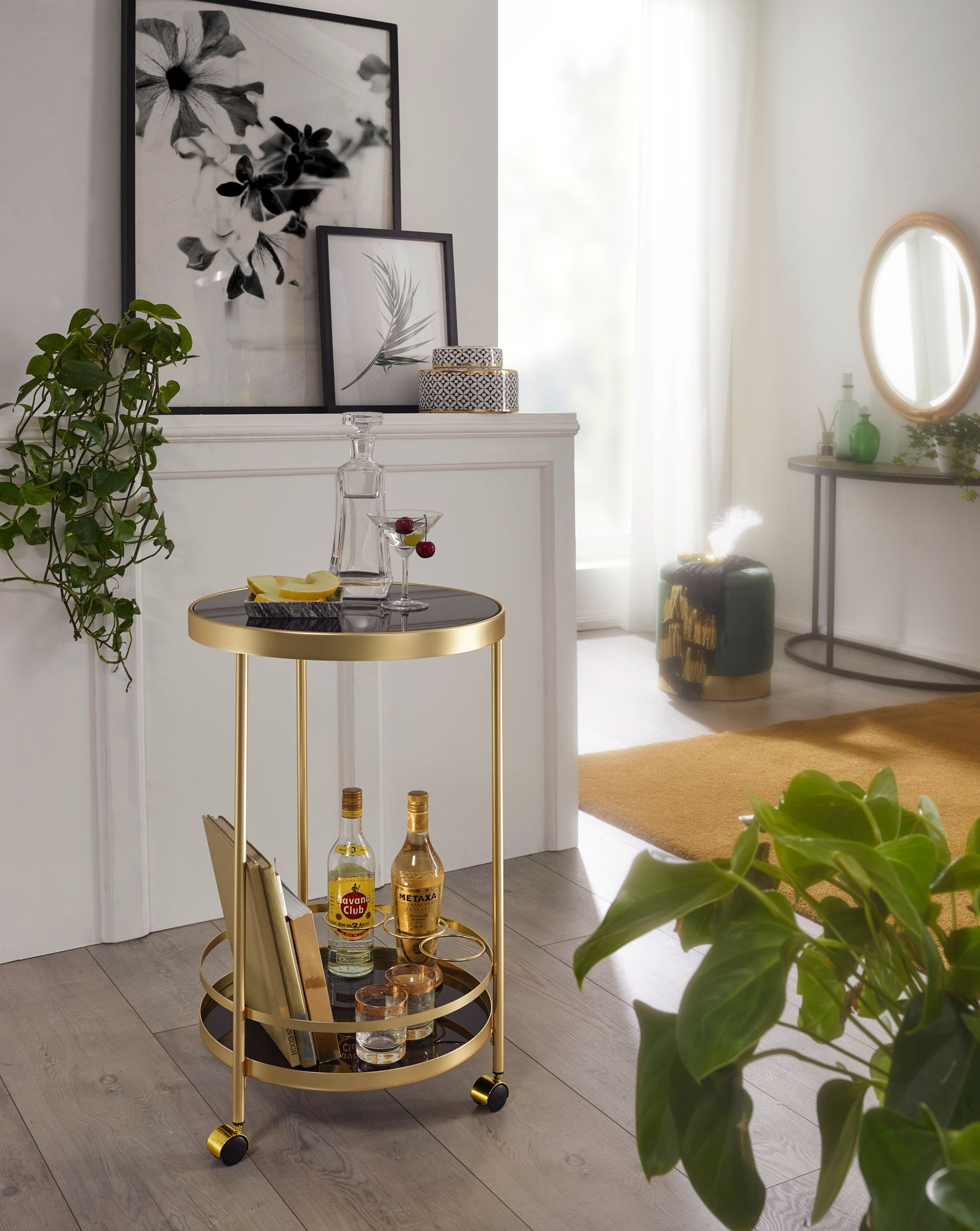52221-Wohnling-Design-Servierwagen-Gold-Rund----42cm-2-Ebenen---Beistelltisch-auf-Rollen-mit-Glasplatte-Schwarz-Speisewagen---Kuechenwagen---Teewagen-kuchen-trolley-roll-tisch-sevierwag_1.jpg