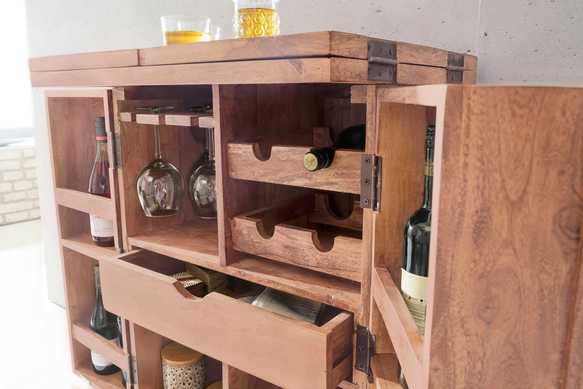 40305-WOHNLING-Hausbar-SIRA-Massivholz-Akazie-We_11.jpg