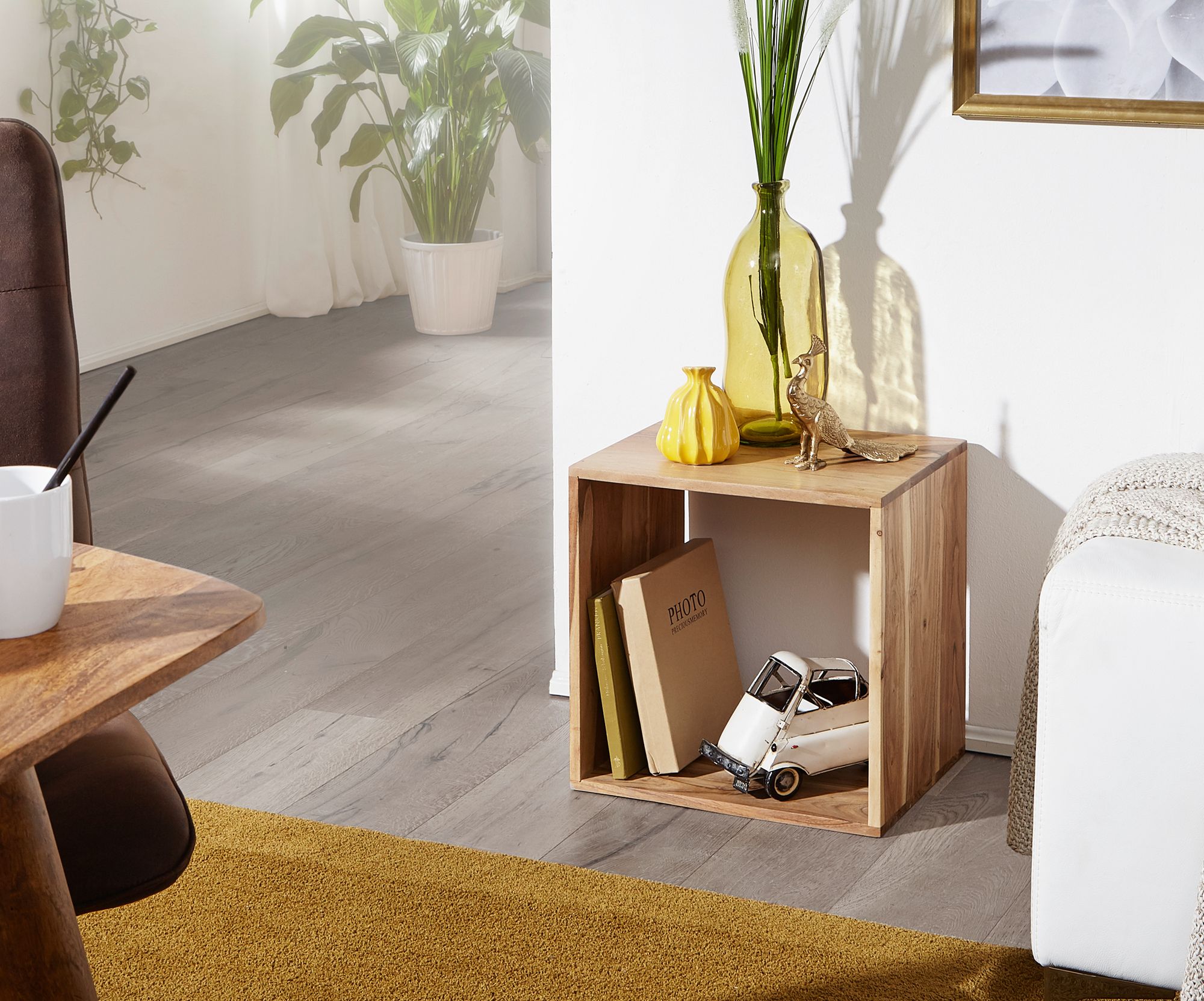38572-WOHNLING-Standregal-MUMBAI-Massivholz-Akazie-43-5-cm-Cube-Regal-Design-Holzregal-Naturprodukt-Beistelltisch-Landhaus-Stil-Wuerfel--Wuerfelregal--Tisch--Couchtisch--Regal--Buecherr_2.jpg