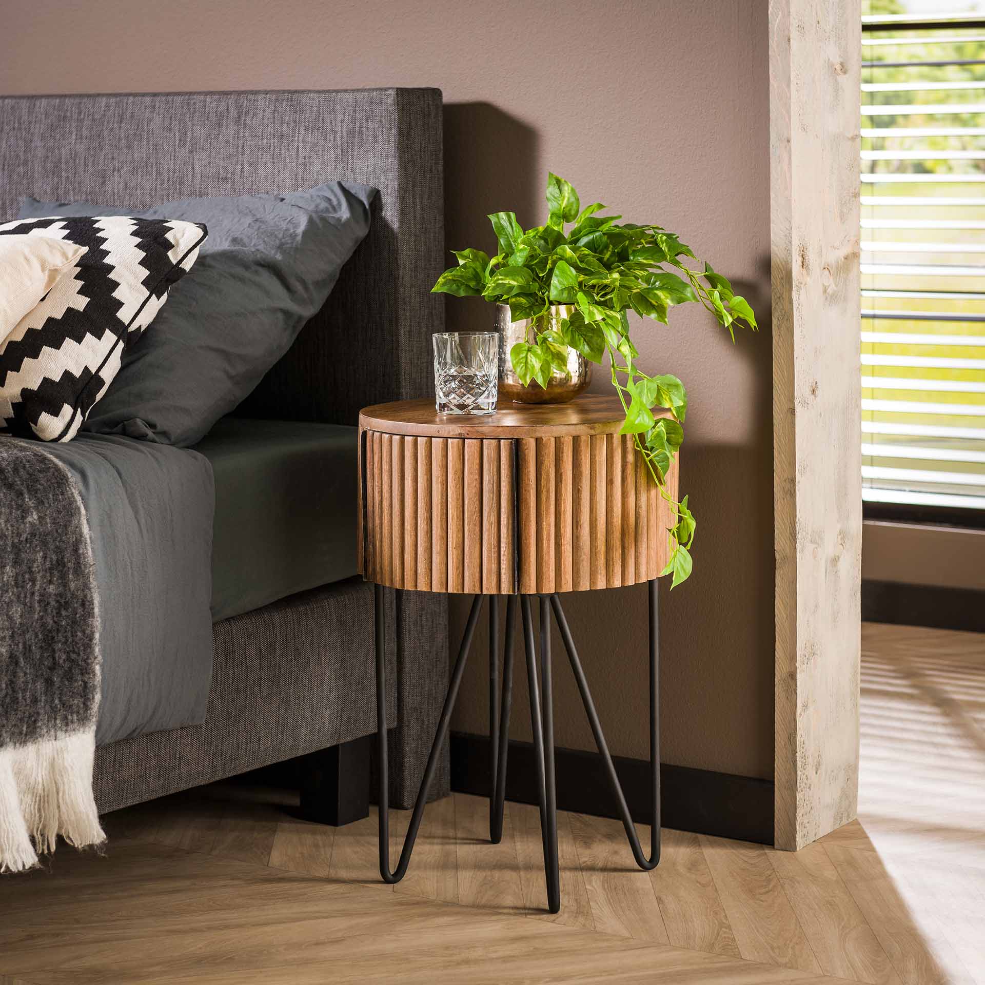 Nachttisch Tulum 40 cm Rund mit schublade in Mangoholz