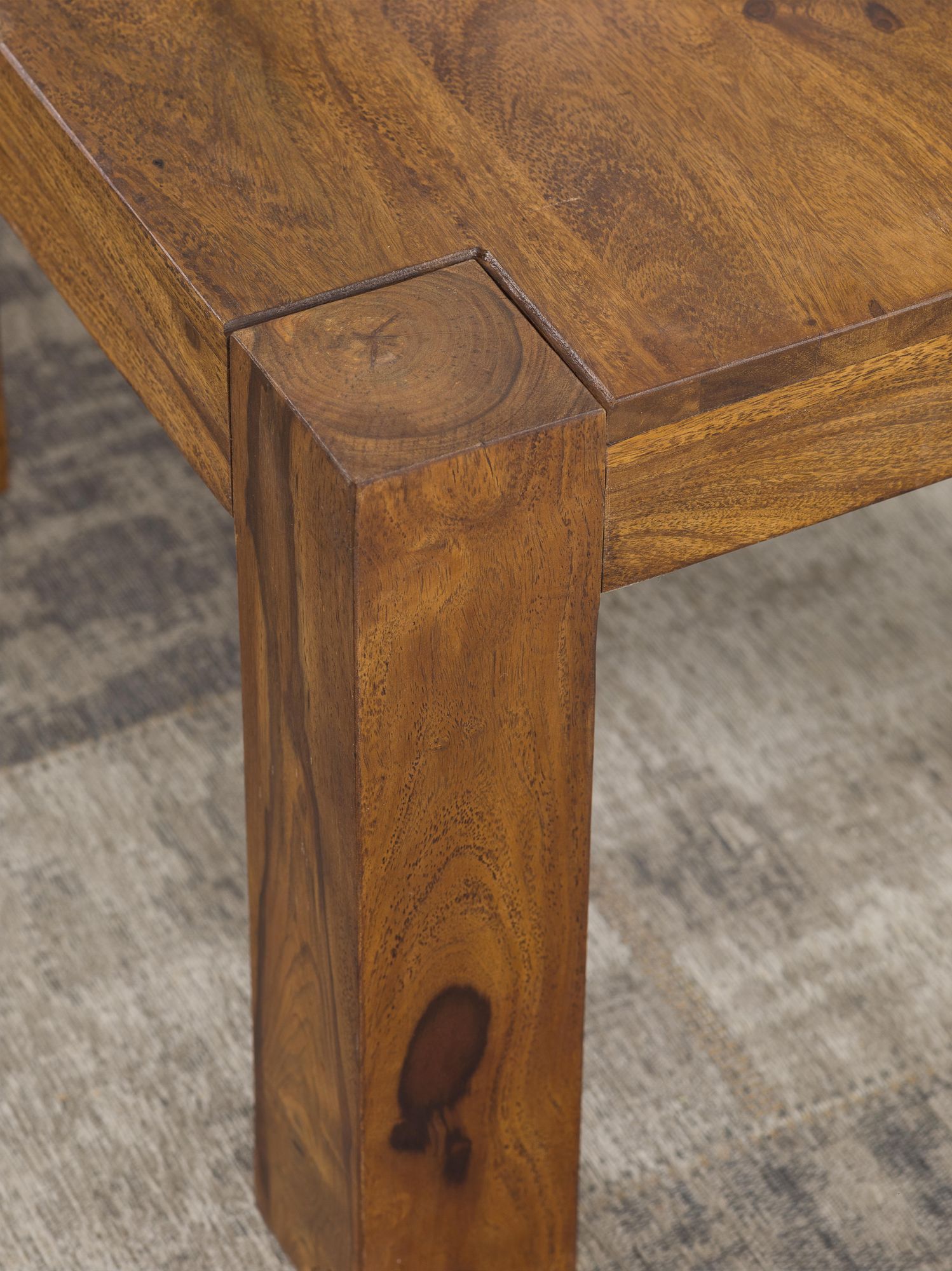 31318-WOHNLING-Couchtisch-MUMBAI-Massiv-Holz-Shee_4.jpg