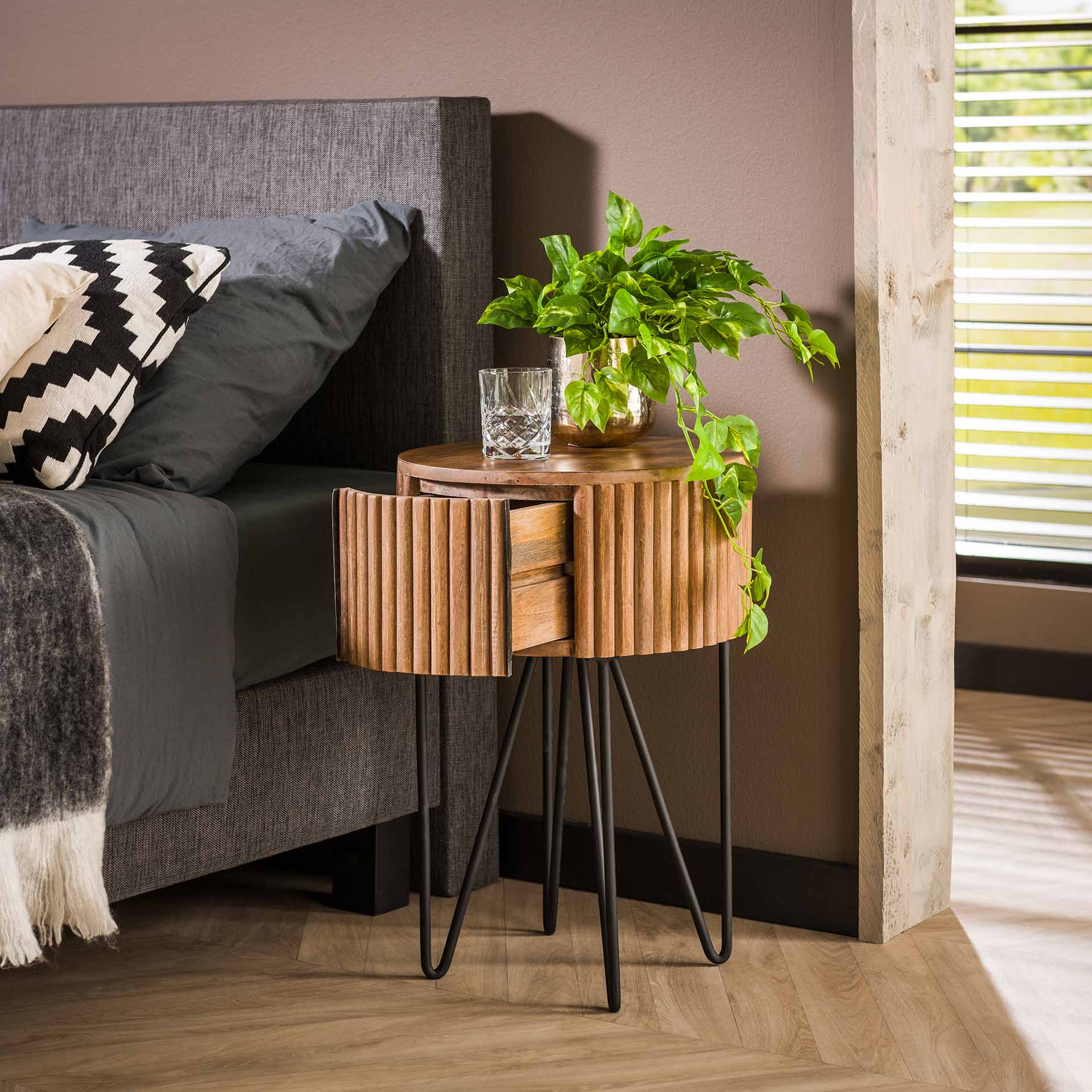 Nachttisch Tulum 40 cm Rund mit schublade in Mangoholz