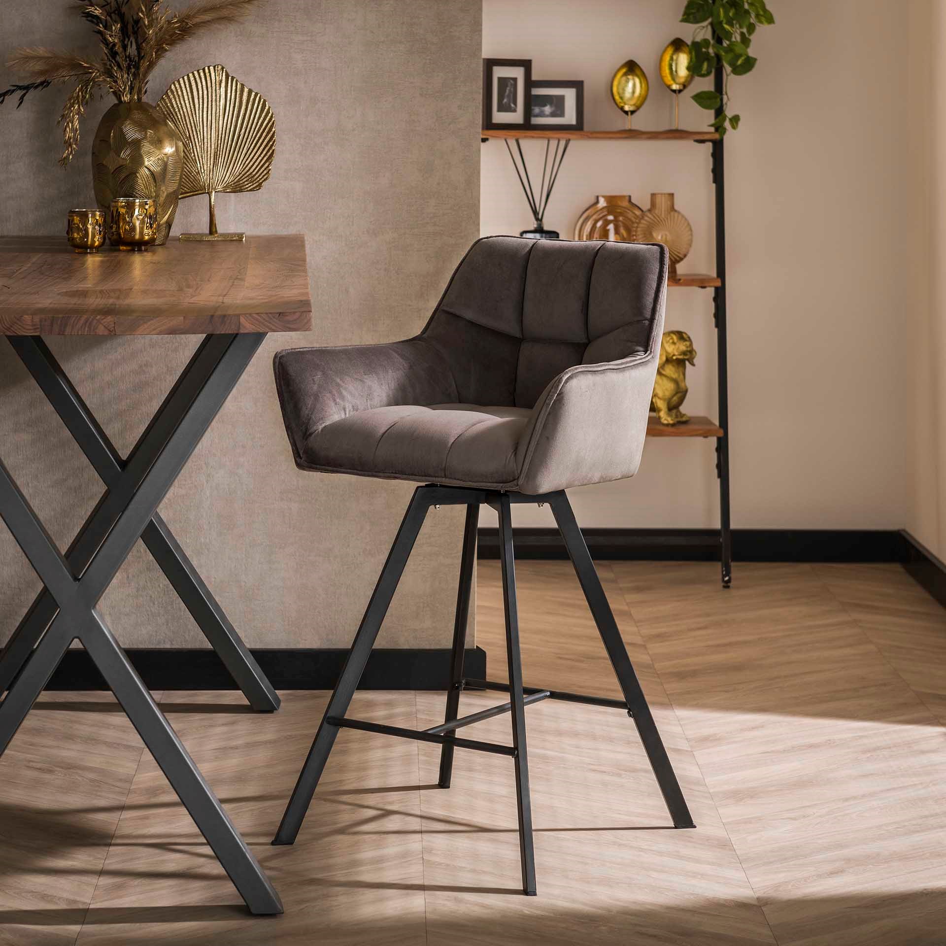 Drehbare Barstühle 2er-Set, veredelt mit Anthrazit velvet-Design Samt