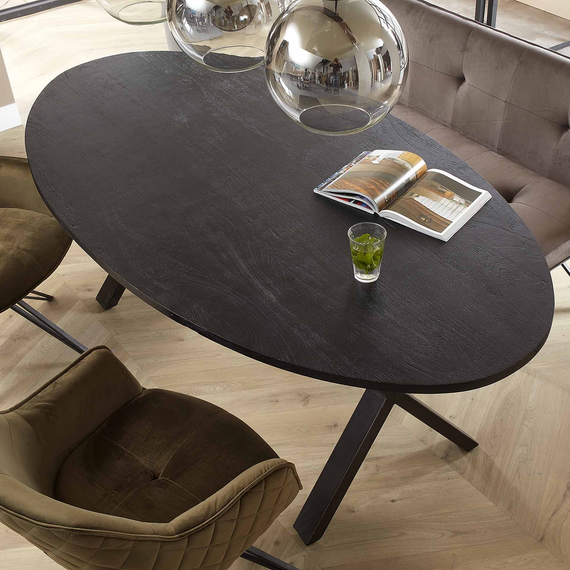 Design Esstisch Yucon black 200 x 105 cm oval