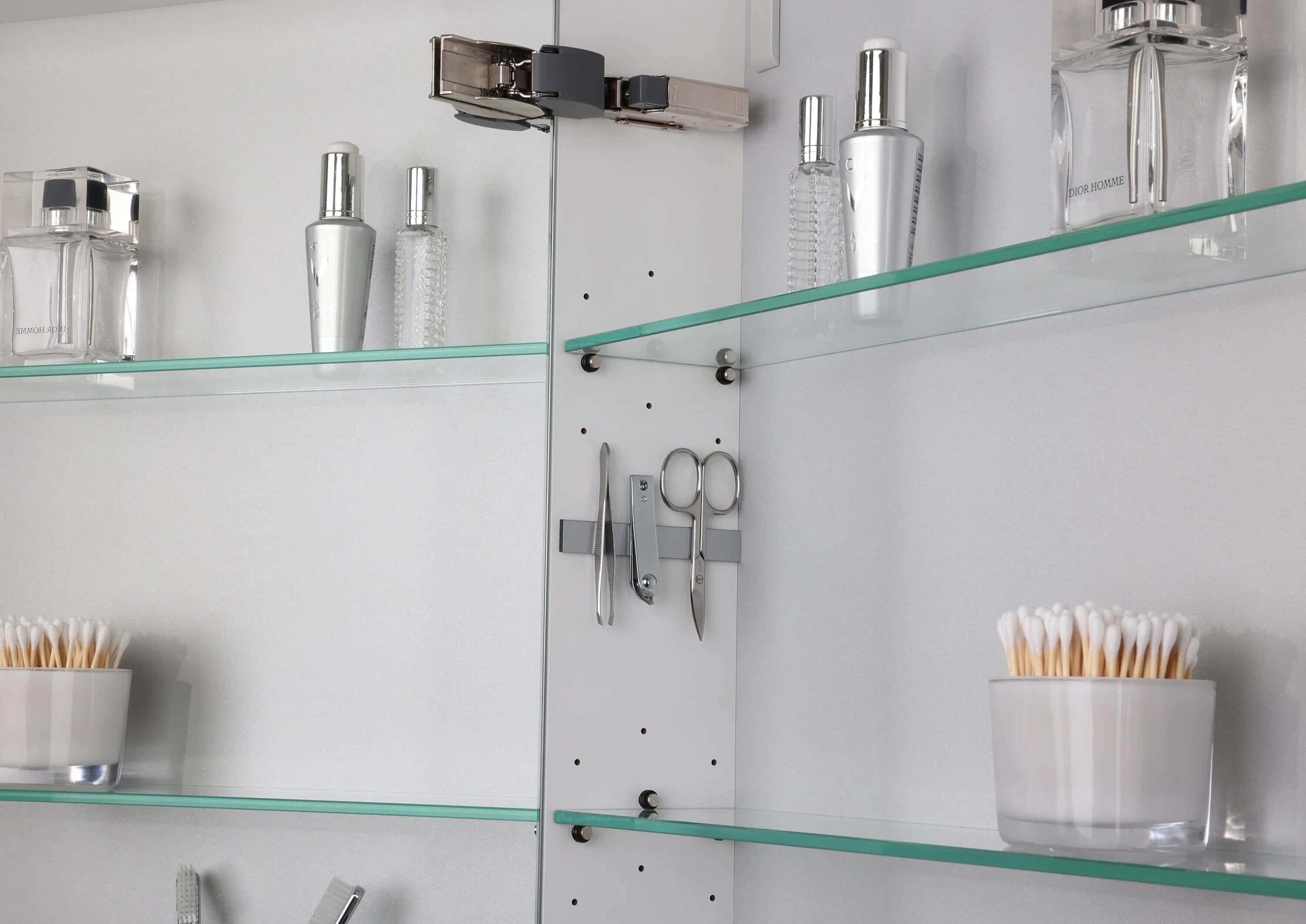 Barcelo Badmöbel Set 70 cm grifflos, mit Spiegelschrank Multi-LED